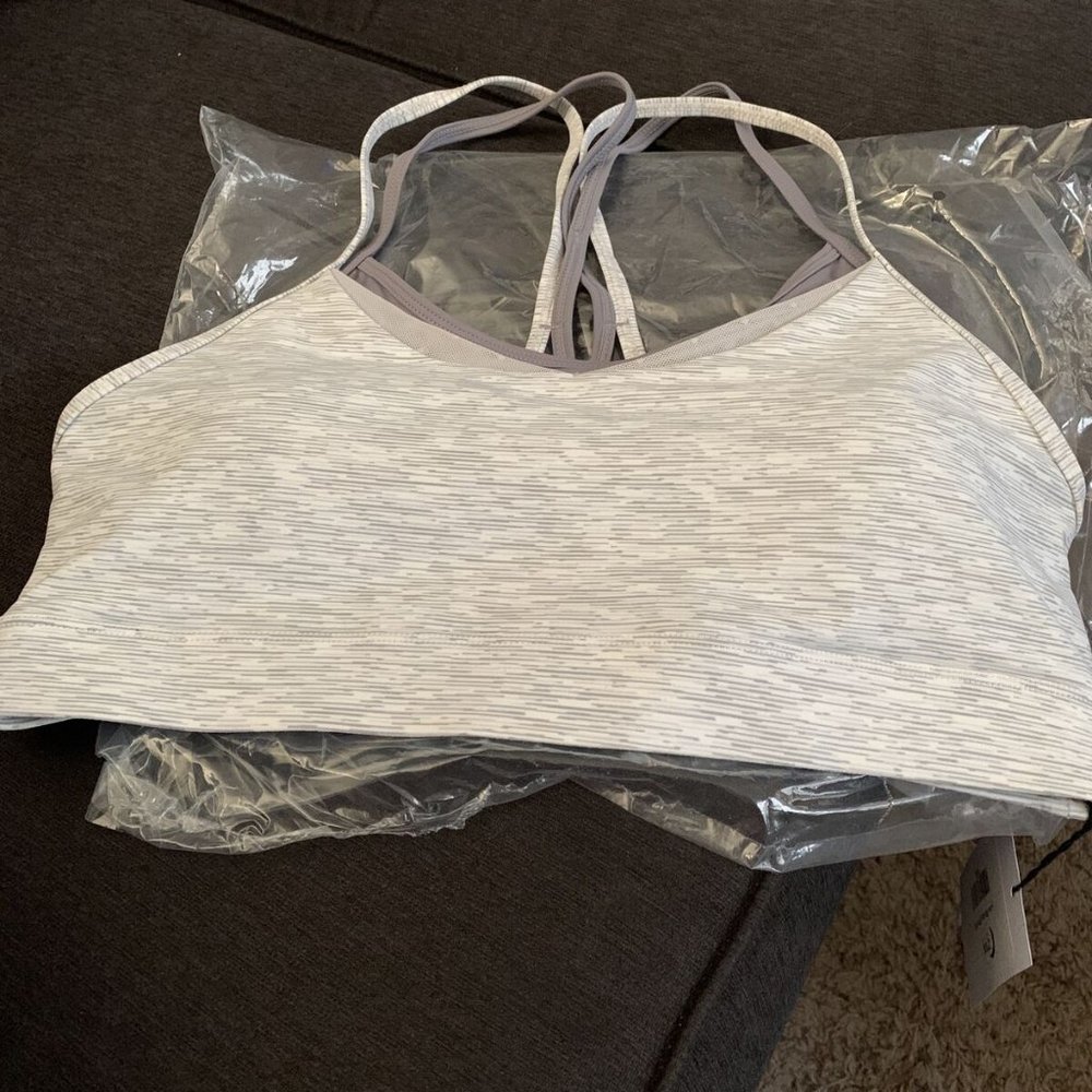 Zyia Luxe Strappy Grey and White Bra